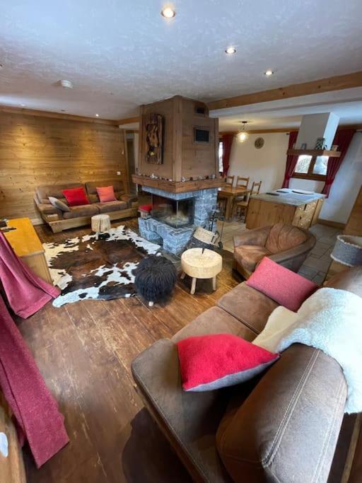 Chalet 6 Chambres A 3 Min Des Pistes Des 3 Vallees St Martin De Belleville Saint-Martin-de-Belleville Eksteriør billede